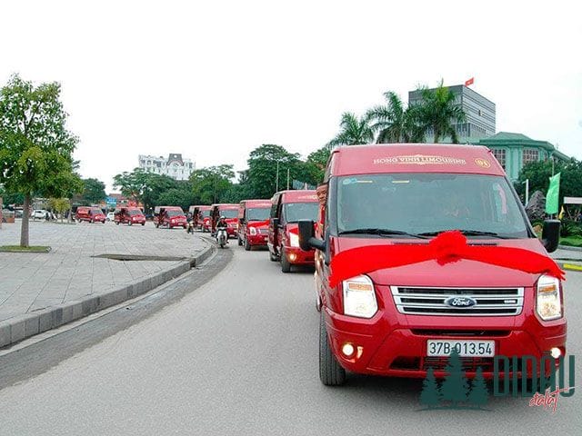 Hồng Vinh Limousine