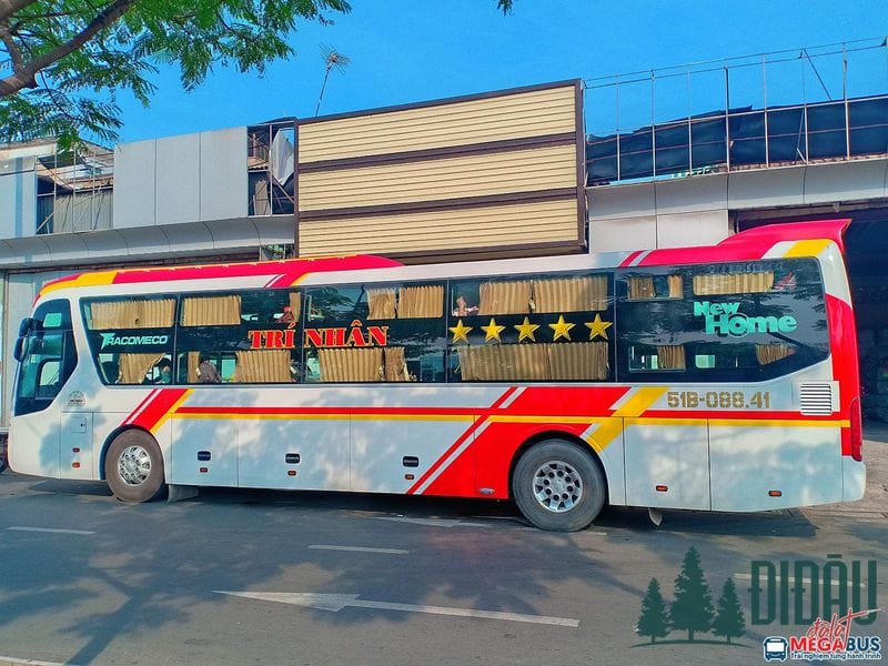 Nhà xe Trí Nhân limousine đi Sài Gòn Cần Thơ
