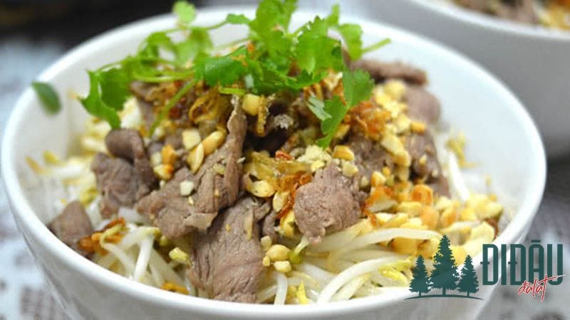 Bún bò xào