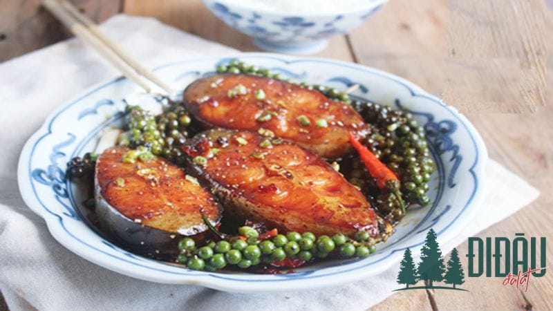 Cá kho tiêu xanh