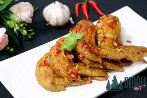 Cánh gà chiên nước mắm