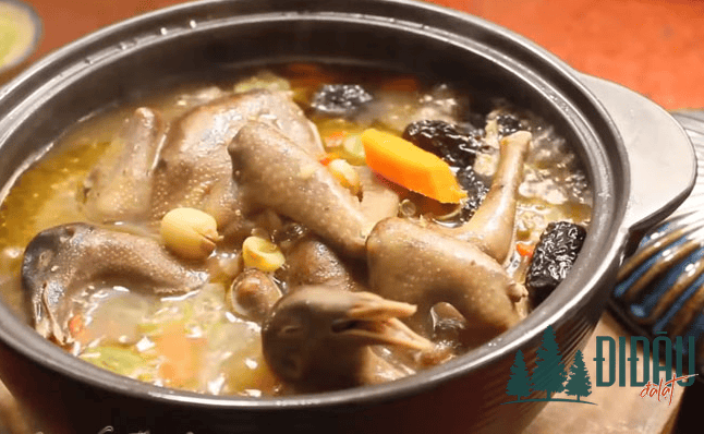 Chim cút hầm nhãn nhục