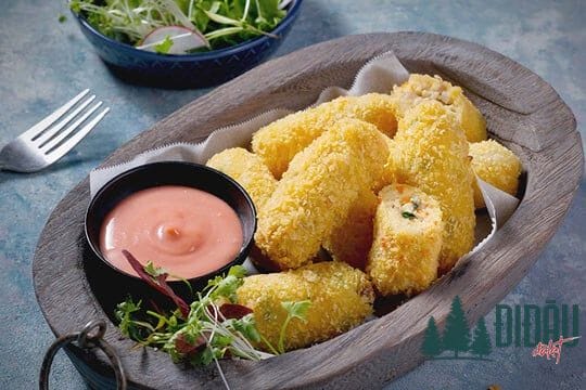 Đậu phụ kẹp phô mai chiên xù