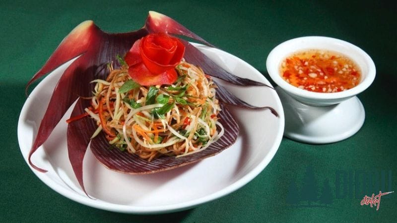 Nộm hoa chuối