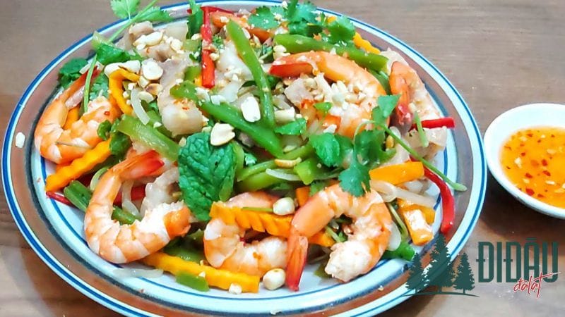 Nộm rau tiến vua tôm thịt
