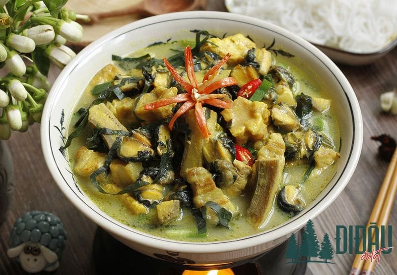 Ốc om chuối đậu
