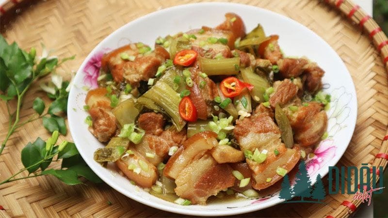 Thịt kho đậu dưa chua