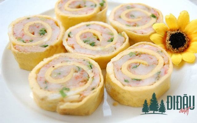 Trứng cuộn tôm hấp