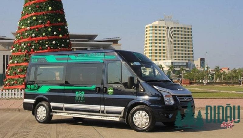 Xe Green limousine