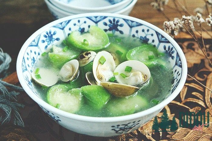 Canh mướp nấu ngao