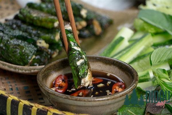 Đậu hũ cuốn lá lốt