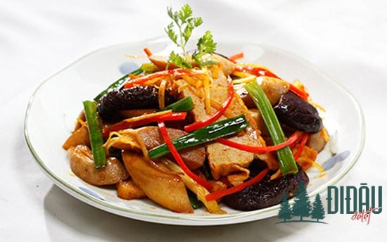 Đùi gà chay kho gừng