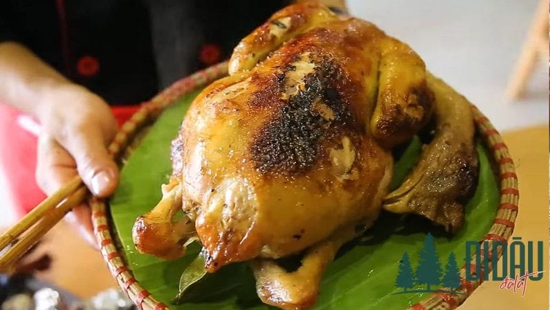 Gà nướng đất sét