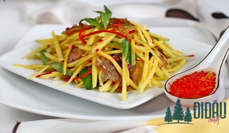 Gỏi xoài khô cá sặc
