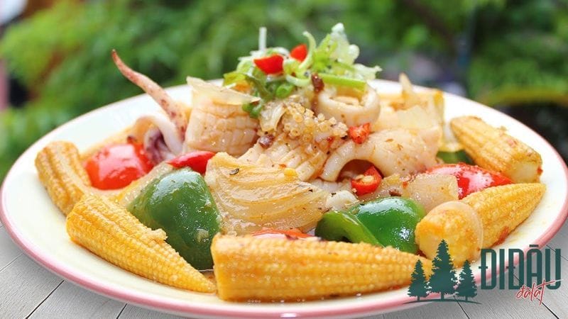 Mực tươi xào sa tế