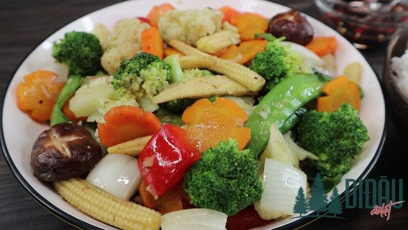 Rau củ xào