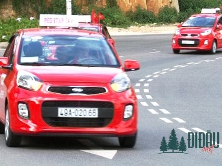 Taxi Sao Đỏ