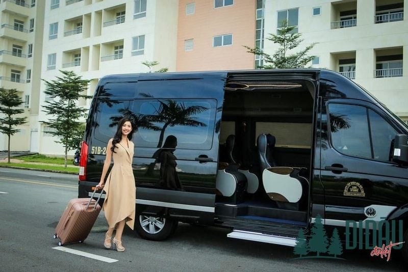 Xe Vinh Quang limousine đi Sầm Sơn từ Hà Nội