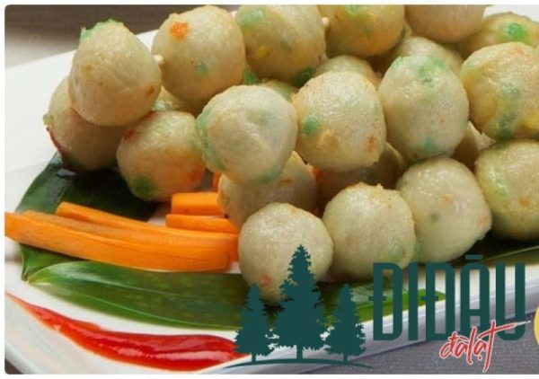 Cách làm cá viên chiên rau củ