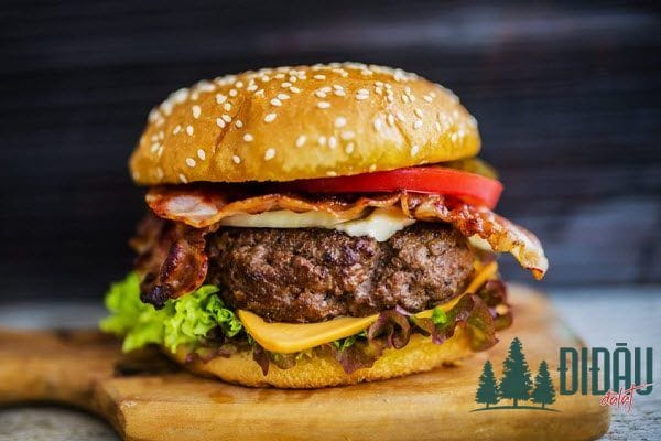 Cách làm hamburger Hàn Quốc Kim Chi