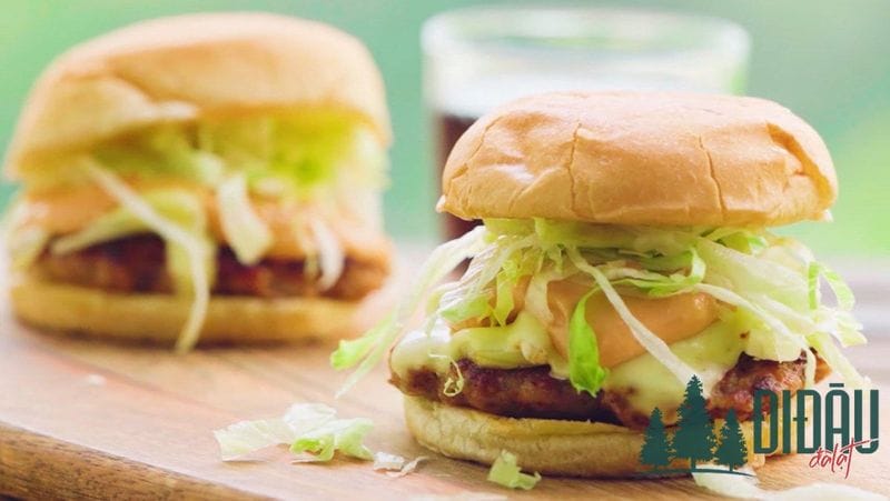 Cách làm hamburger thịt heo