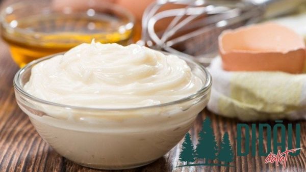 Cách làm sốt mayonnaise với lòng trắng trứng