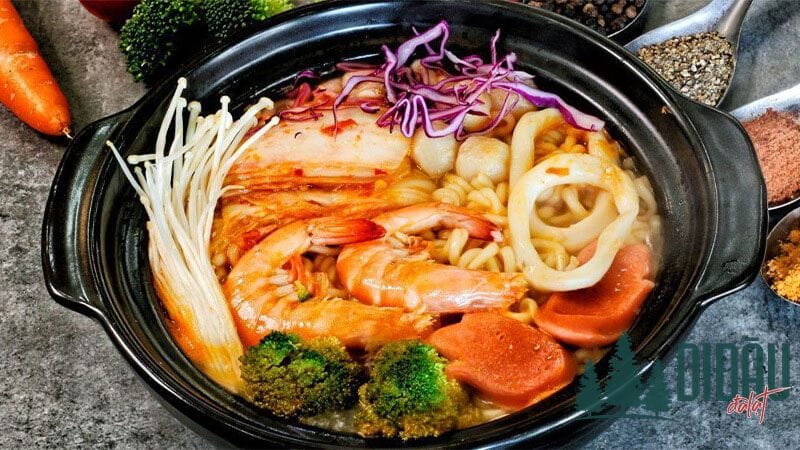 Cách nấu mì cay kim chi