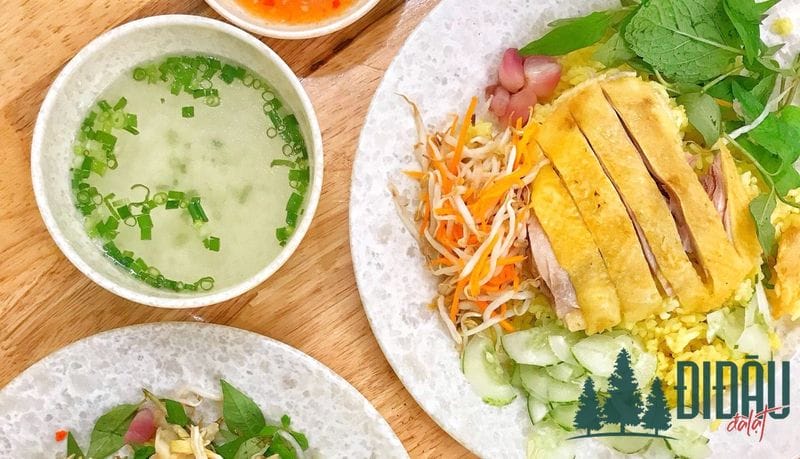 Cơm gà Phú Yên