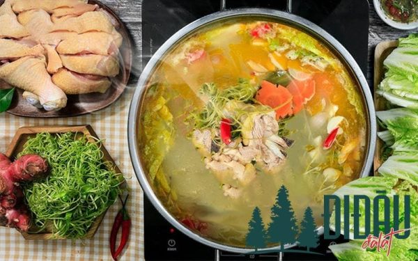 Lẩu gà nước dừa