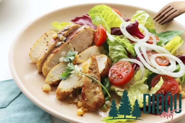 Salad ức gà 