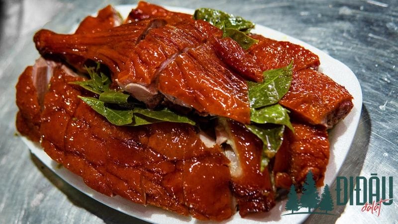 Vịt quay lá mắc mật và những điều có thể bạn chưa biết