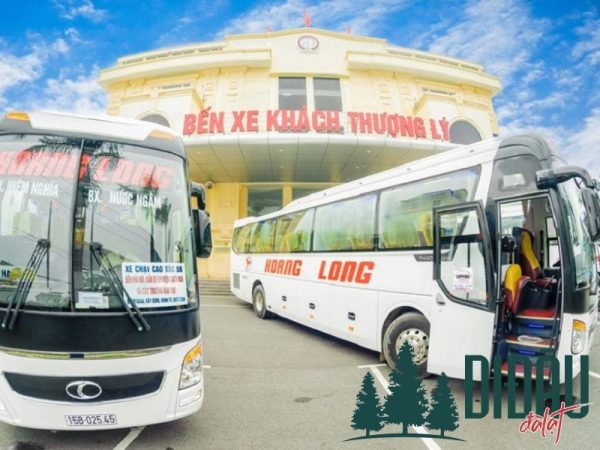 Nhà xe Hoàng Long