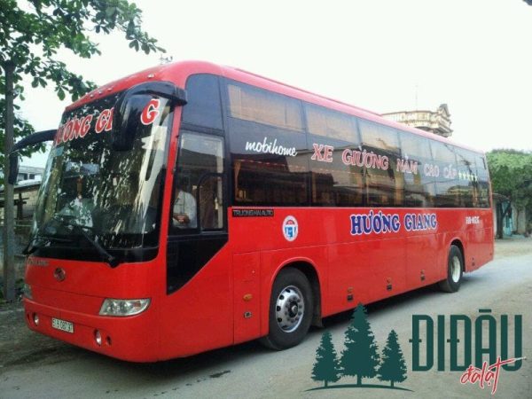 Nhà xe Hương Giang