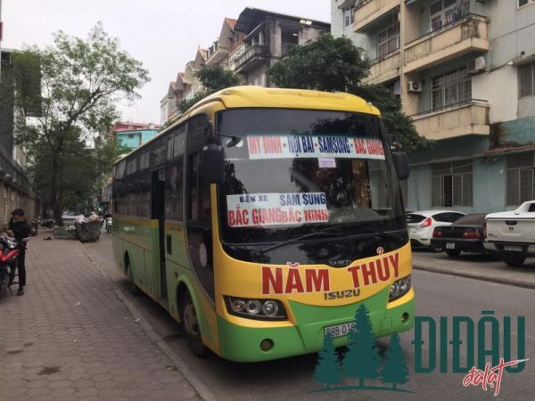 Nhà xe Năm Thuỷ