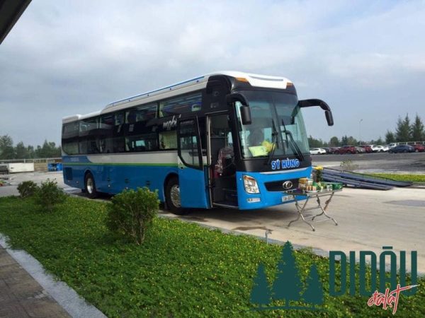 Nhà xe Sỹ Hùng