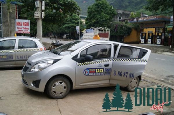 Taxi Mai Châu