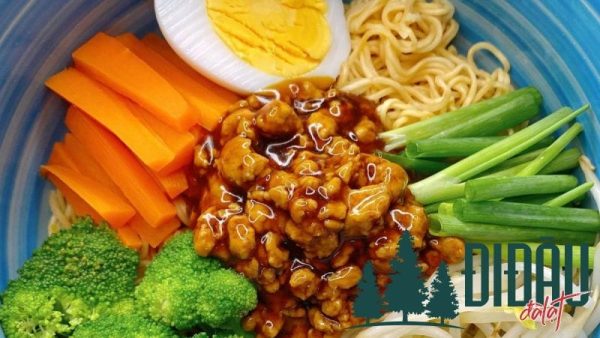Cách làm mì trộn thịt bằm ngon