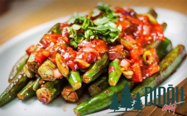 Đậu bắp sốt cà chua