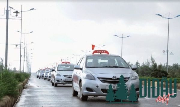 Taxi Xuyên Việt