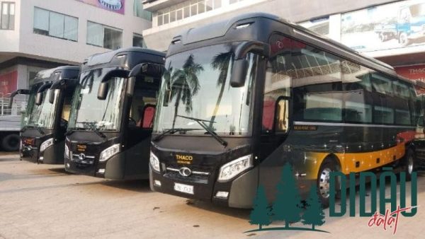 Nhà xe Luyện Quang
