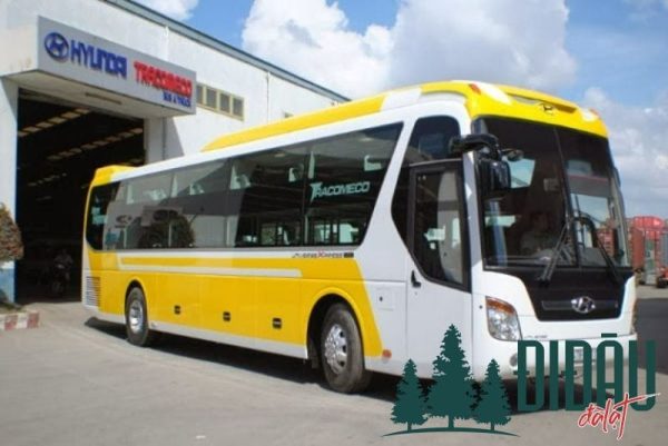 Nhà xe Mạnh Đình