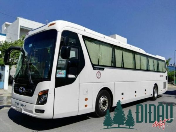 Nhà xe Tân Hồng Phước
