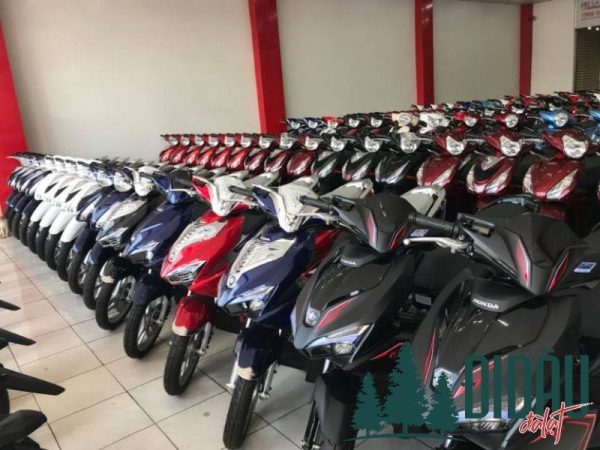 Cửa hàng Tân Quốc Việt