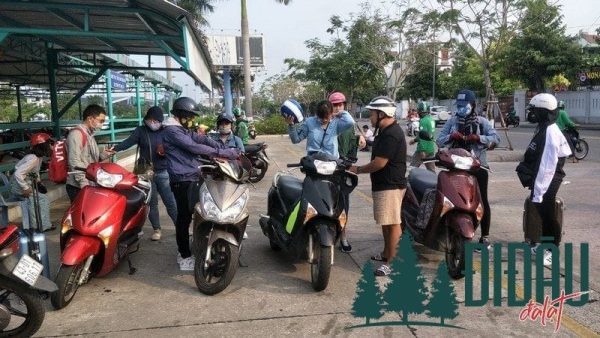 Sáu Bưởi