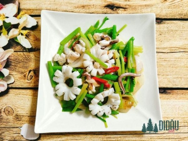 Cách làm mực xào cần tỏi