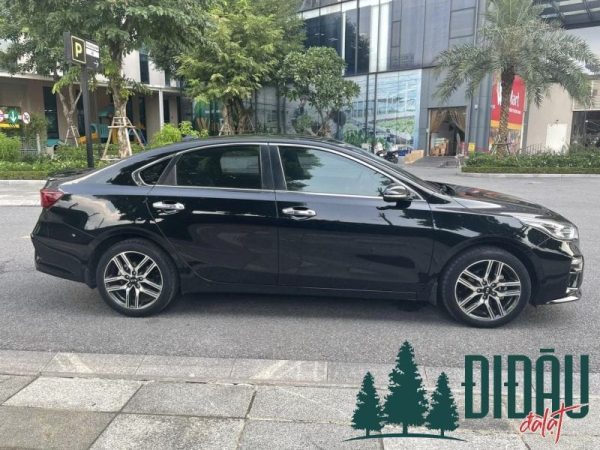 Thuê xe tự lái Ms Nhi